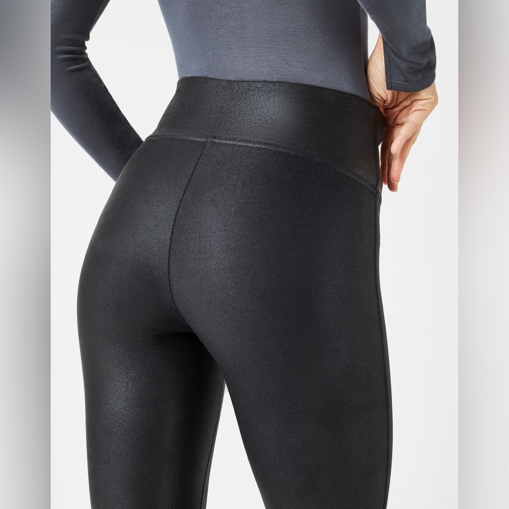 Spanx Faux leather legging 🆕 “Regular” size - Picture 4 of 7